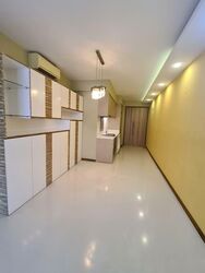 Waterfront Gold (D16), Condominium #556831211